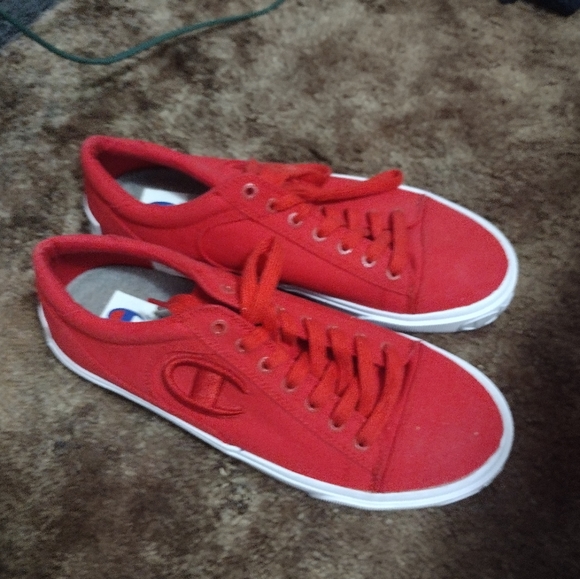 Champion Men Red Shoes size 11 - Picture 10 of 14